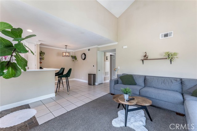 Detail Gallery Image 1 of 20 For 21226 Trumpet Dr #201,  Newhall,  CA 91321 - 2 Beds | 2 Baths
