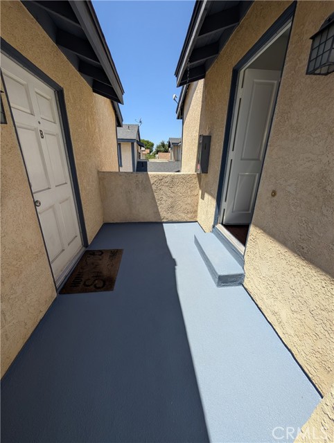 529 E Colorado Boulevard, Monrovia CA: https://media.crmls.org/medias/2cb308a6-c5de-44b4-8816-098cebe47fa8.jpg