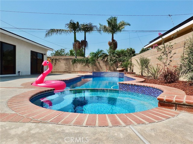 Detail Gallery Image 44 of 46 For 6531 E Espanita St, Long Beach,  CA 90815 - 3 Beds | 2 Baths