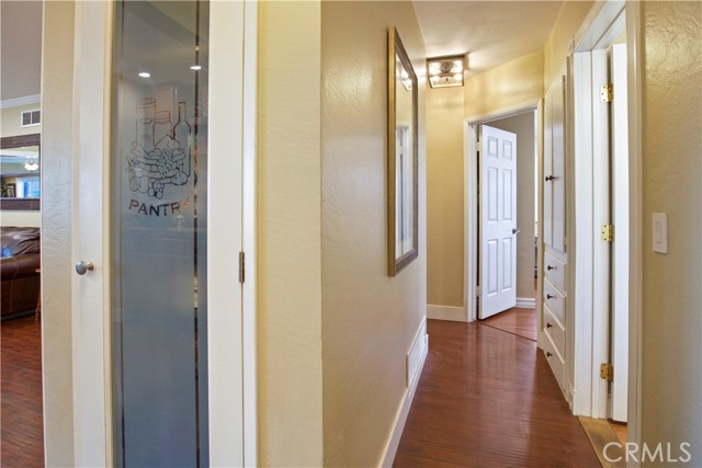 Image 21 of 46 For 2425 Heather Avenue