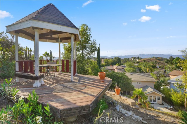 22550 Flamingo Street, Woodland Hills CA: https://media.crmls.org/medias/2cb54a22-0be1-4091-8636-566b2417efd2.jpg