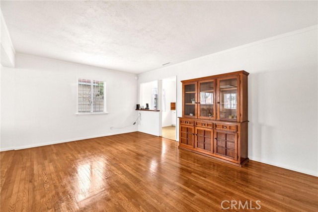 Detail Gallery Image 3 of 41 For 6722 Keltonview Dr, Pico Rivera,  CA 90660 - 3 Beds | 2 Baths