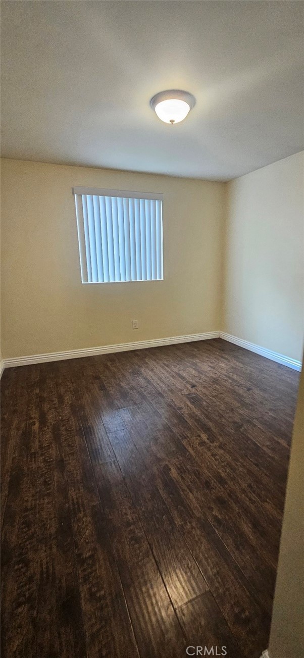 Detail Gallery Image 17 of 32 For 611 E 75th St, Los Angeles,  CA 90001 - 5 Beds | 3 Baths