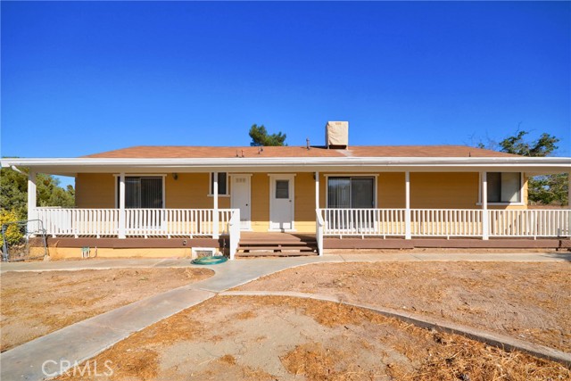 Detail Gallery Image 3 of 52 For 9522 Branding Iron Rd, Phelan,  CA 92371 - 3 Beds | 2 Baths