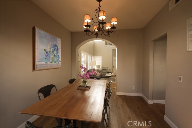 Cozy Dining Room