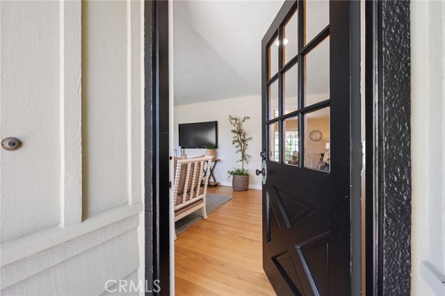 Detail Gallery Image 7 of 64 For 939 W Orange Rd, Santa Ana,  CA 92706 - 3 Beds | 2 Baths