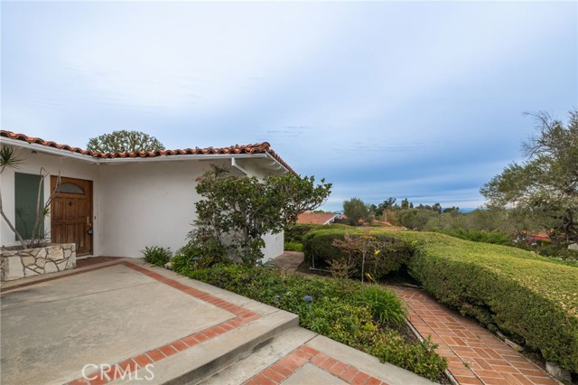 Detail Gallery Image 3 of 57 For 2432 via Sonoma, Palos Verdes Estates,  CA 90274 - 3 Beds | 2 Baths