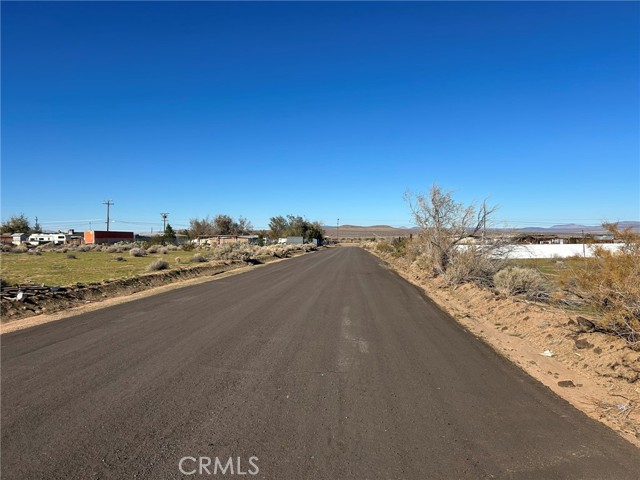 Detail Gallery Image 2 of 4 For 0 Valley Wells Road Npn-0494-291-21-0000, Hinkley,  CA 92347 - – Beds | – Baths