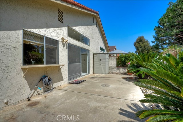 6766 Camino Del Prado, Carlsbad CA: https://media.crmls.org/medias/2cb8bf00-21fe-46a2-80bb-09f9deba08ab.jpg