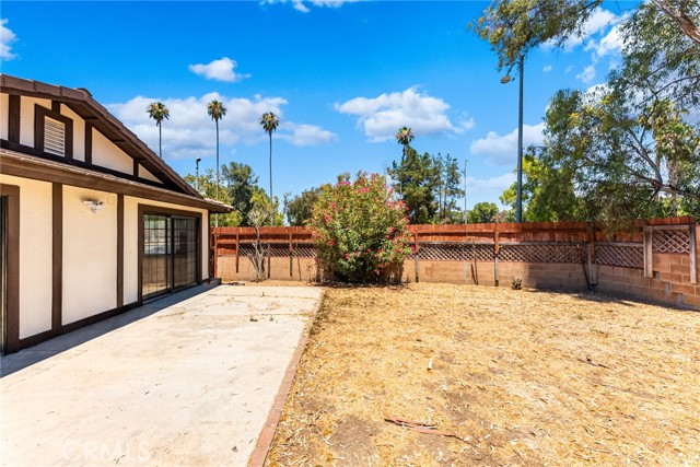 Detail Gallery Image 14 of 15 For 5546 Mclennan, Encino,  CA 91436 - 3 Beds | 2 Baths