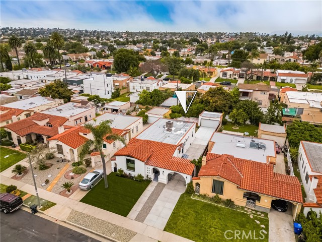 3659 62nd Street, Los Angeles, California 90043, 3 Bedrooms Bedrooms, ,2 BathroomsBathrooms,Single Family Residence,For Sale,62nd,OC24101489