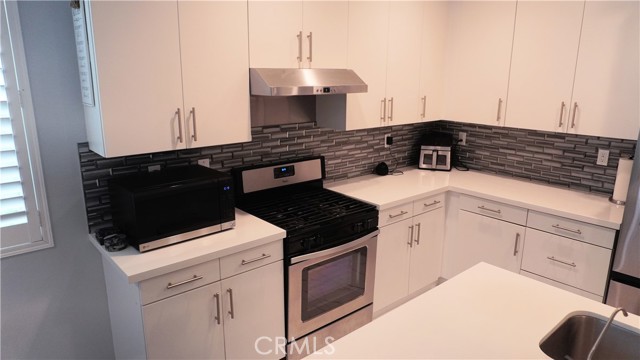 15032 Olive Lane, La Mirada CA: https://media.crmls.org/medias/2cba96ad-633f-4be9-8be8-5eba5e893dbc.jpg