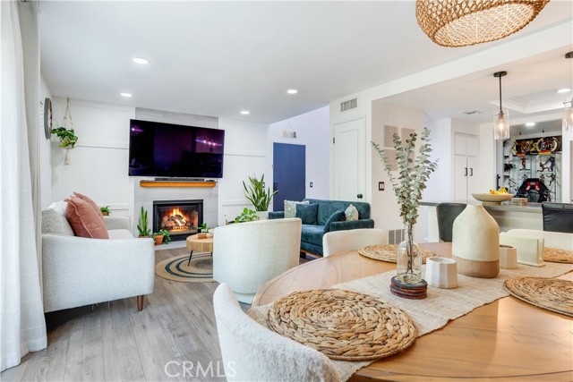 9740 Woodleaf Drive, Rancho Cucamonga CA: https://media.crmls.org/medias/2cbaf52e-bdf5-44eb-a869-281d3841aa7d.jpg