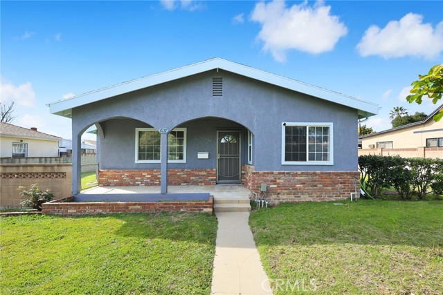 Image 15 of 70 For 6117 Loma Avenue