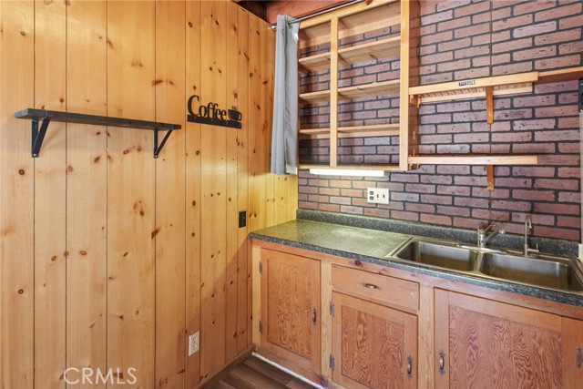 Detail Gallery Image 9 of 25 For 2086 4th Ln, Big Bear City,  CA 92314 - 2 Beds | 1/1 Baths