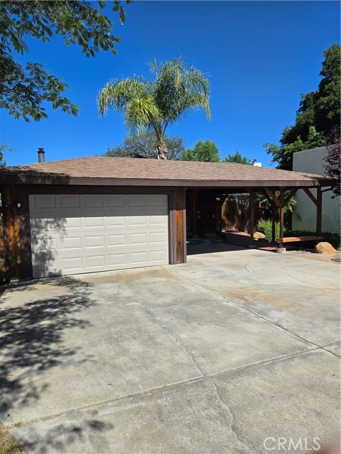 Detail Gallery Image 1 of 10 For 4677 Silver Saddle Ln, Paso Robles,  CA 93446 - 2 Beds | 1/1 Baths