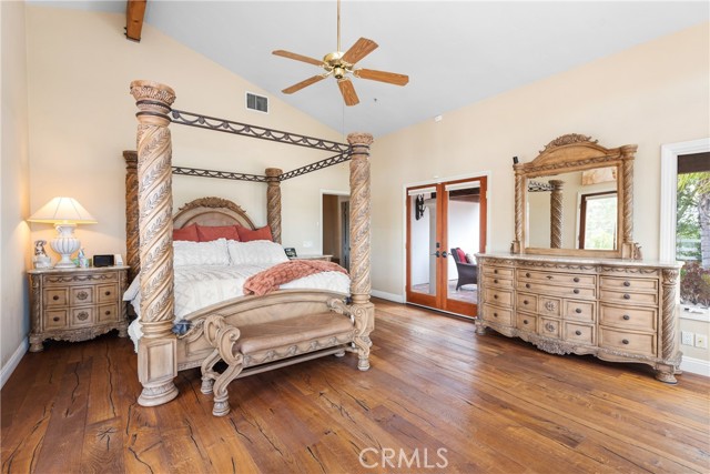 30505 Sloan Canyon Road, Castaic CA: https://media.crmls.org/medias/2cbe80bb-23cb-47a5-9bf8-f68735484b0c.jpg