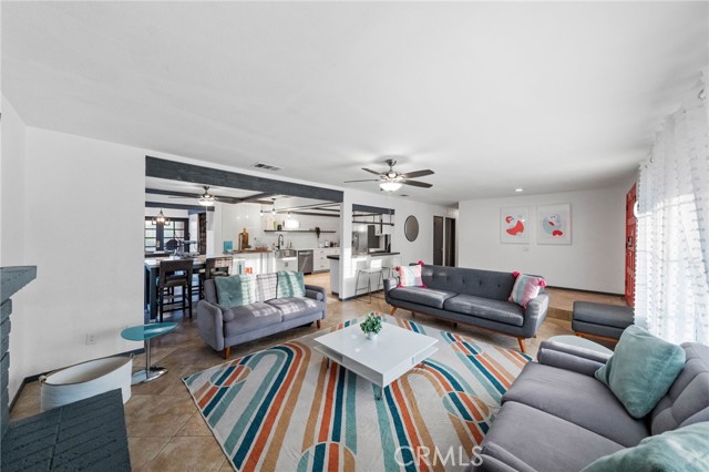 Image 32 of 66 For 2306 Acacia Rd E