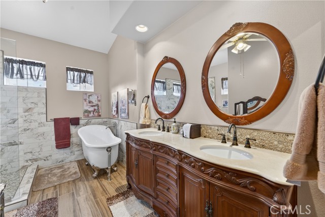 Detail Gallery Image 37 of 43 For 17 via Anadeja, Rancho Santa Margarita,  CA 92688 - 4 Beds | 3 Baths