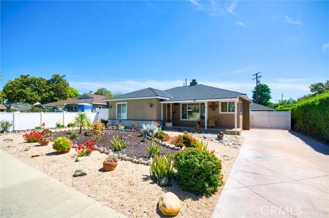 Detail Gallery Image 5 of 18 For 905 Oakdale Ave, Fullerton,  CA 92831 - 3 Beds | 2 Baths