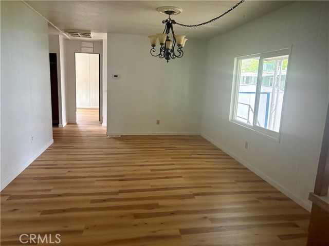 Detail Gallery Image 7 of 23 For 6368 Lincoln Bld, Oroville,  CA 95966 - 3 Beds | 2 Baths