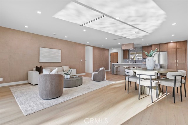 Detail Gallery Image 16 of 49 For 8321 Outland View, Sun Valley,  CA 91352 - 3 Beds | 4 Baths