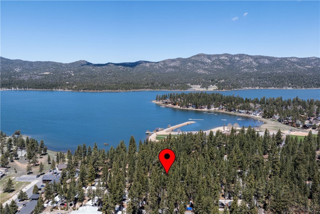 Detail Gallery Image 8 of 31 For 41150 Lahontan #E-2,  Big Bear Lake,  CA 92315 - 2 Beds | 2 Baths