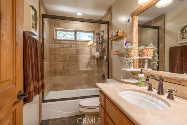 Detail Gallery Image 26 of 39 For 41537 Mockingbird, Big Bear Lake,  CA 92315 - 4 Beds | 3/1 Baths