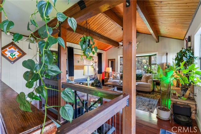 Detail Gallery Image 10 of 49 For 337 Wylerhorn, Crestline,  CA 92325 - 3 Beds | 2/1 Baths