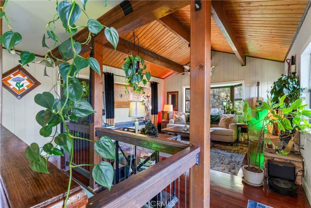 MLS #IV25270044 image #9