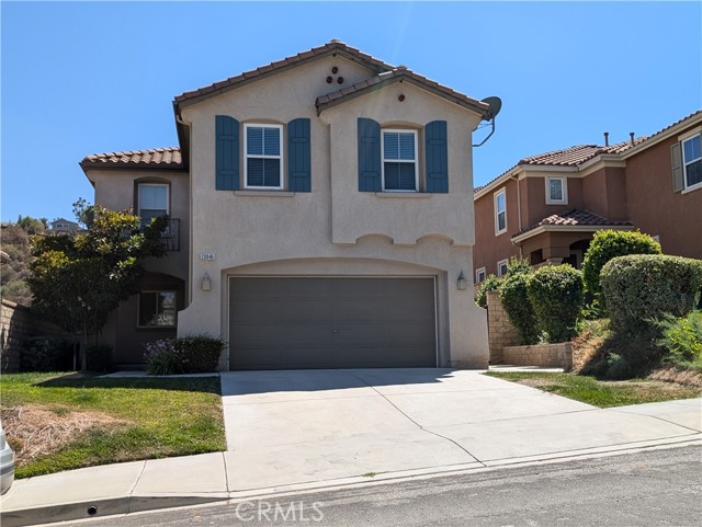 Detail Gallery Image 1 of 10 For 20046 Christopher Ln, Saugus,  CA 91350 - 4 Beds | 3 Baths