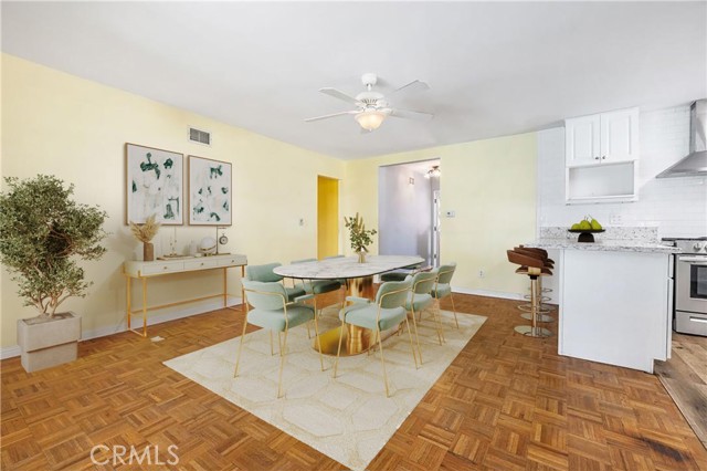 Detail Gallery Image 10 of 28 For 20159 Londelius St, Winnetka,  CA 91306 - 4 Beds | 2 Baths