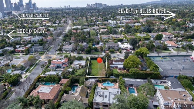 2cc46755 B8b2 40c5 A33d 3aeebd3bb922