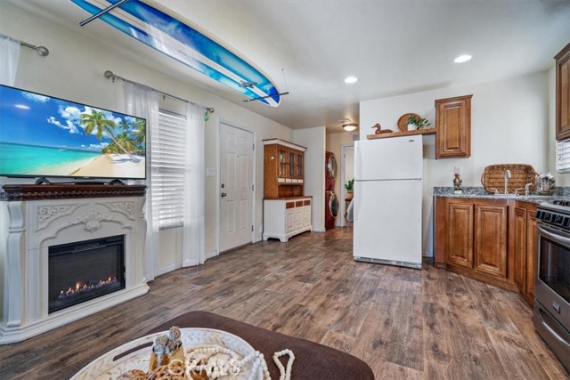 Detail Gallery Image 5 of 18 For 1121 Orcutt Rd #10,  San Luis Obispo,  CA 93401 - 1 Beds | 1 Baths