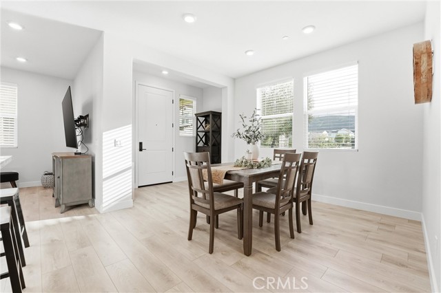 Image 5 of 45 For 3945 Lavine Way  101