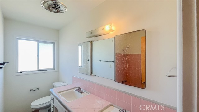 Detail Gallery Image 18 of 29 For 7411 Joshua Ln, Yucca Valley,  CA 92284 - 6 Beds | 2 Baths