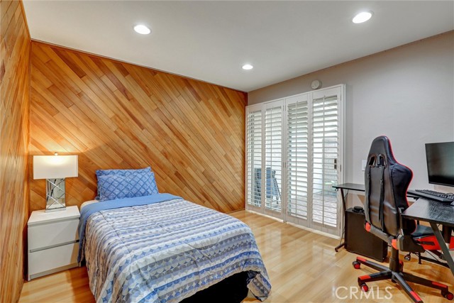 5111 Alder, Irvine CA: https://media.crmls.org/medias/2cc68148-3fdf-40a4-a7e2-45e9e13441ba.jpg