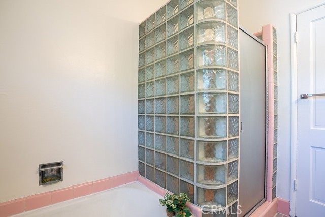 Detail Gallery Image 46 of 61 For 3735 Arbolada, Los Angeles,  CA 90027 - – Beds | – Baths