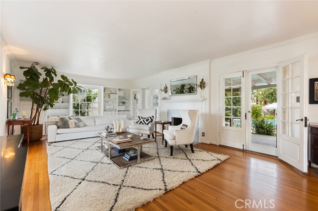 Detail Gallery Image 10 of 70 For 4225 Myrtle Ave, Long Beach,  CA 90807 - 5 Beds | 3/1 Baths