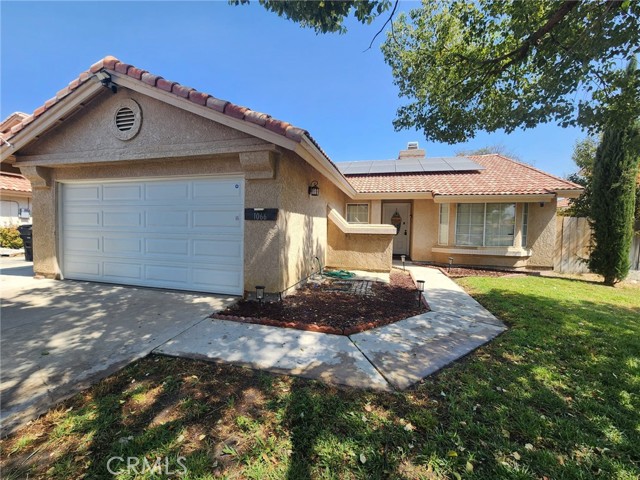 Detail Gallery Image 1 of 24 For 1066 Gloria Dr, Hemet,  CA 92545 - 4 Beds | 2 Baths