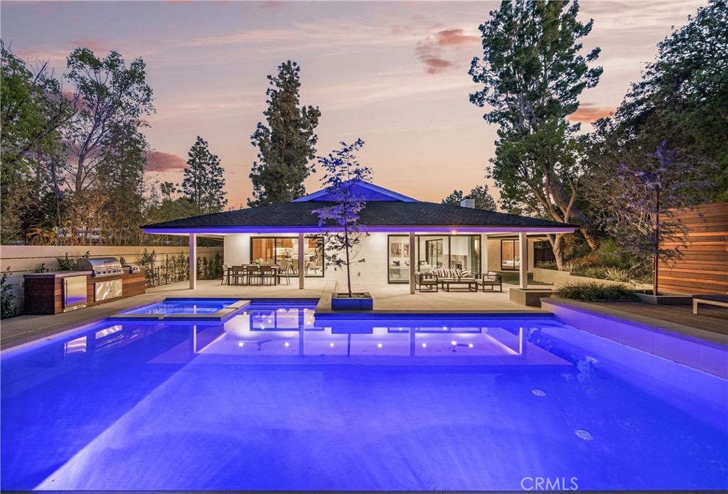 16105 Clear Oak Drive