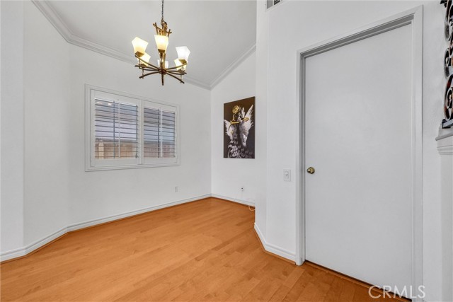 Detail Gallery Image 12 of 31 For 5153 Wenachee Way, Jurupa Valley,  CA 92509 - 4 Beds | 3 Baths