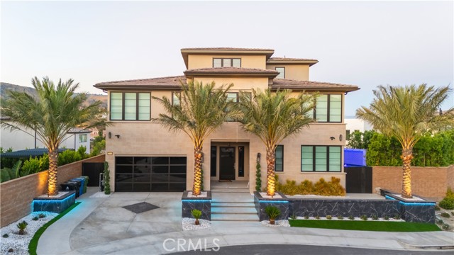 Detail Gallery Image 2 of 7 For 20043 Mersey Ln, Porter Ranch,  CA 91326 - 5 Beds | 6/1 Baths