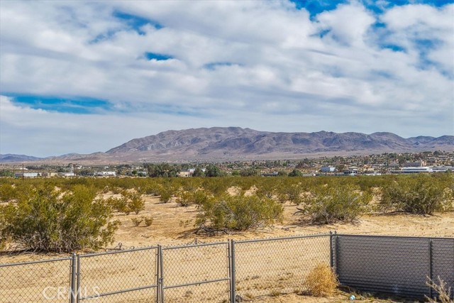 Detail Gallery Image 47 of 60 For 4611 Oasis, Twentynine Palms,  CA 92277 - 2 Beds | 1 Baths