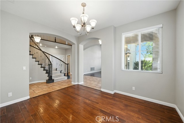Detail Gallery Image 11 of 32 For 23549 Bending Oak Ct, Murrieta,  CA 92562 - 4 Beds | 3 Baths
