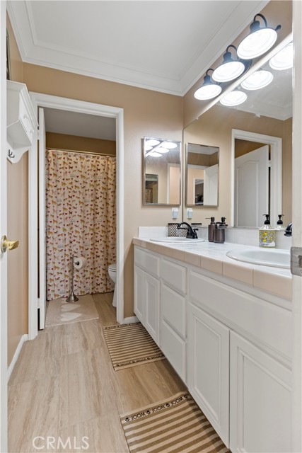 23556 Kathryn Street, Murrieta CA: https://media.crmls.org/medias/2cd02679-0480-459b-9b18-5a044ddca396.jpg