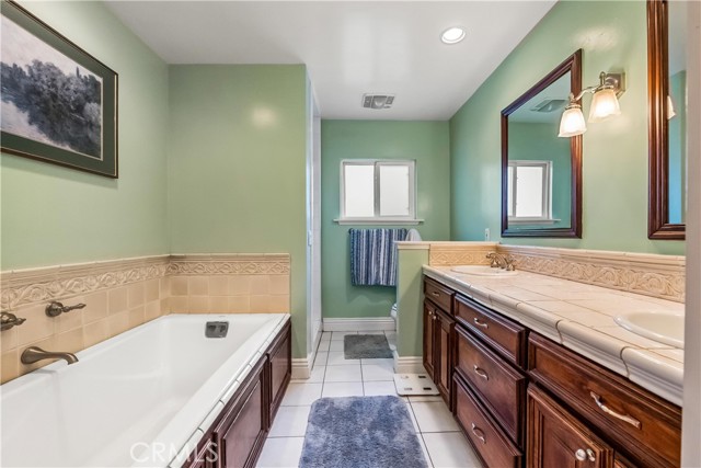Detail Gallery Image 22 of 35 For 1650 San Gabriel Ave, Glendale,  CA 91208 - 3 Beds | 2/1 Baths