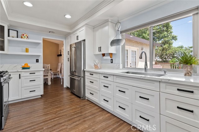 Detail Gallery Image 7 of 38 For 2619 S Castle Harbour Ave, Ontario,  CA 91761 - 4 Beds | 3/1 Baths