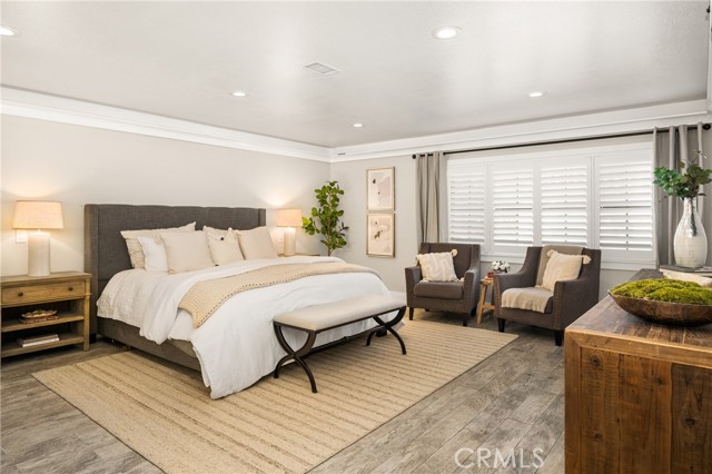 Detail Gallery Image 14 of 36 For 20402 Seven Seas Ln, Huntington Beach,  CA 92646 - 4 Beds | 3/1 Baths
