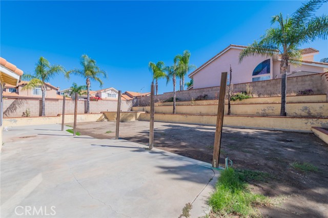 Detail Gallery Image 25 of 26 For 13100 Palisade, Moreno Valley,  CA 92553 - 4 Beds | 3 Baths